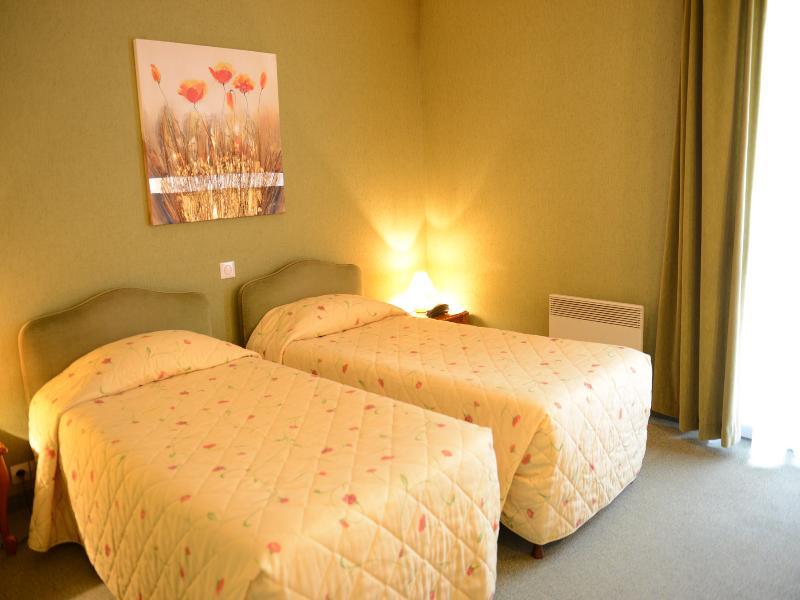 Best Western Flers Centre Gare Exterior photo