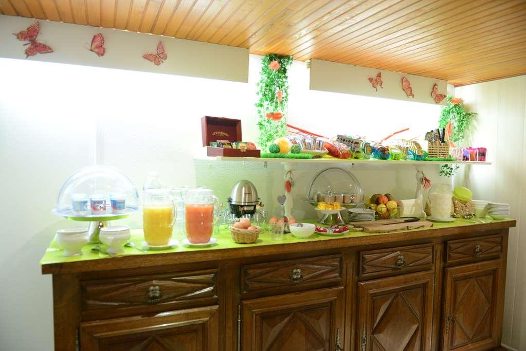 Best Western Flers Centre Gare Restaurant photo